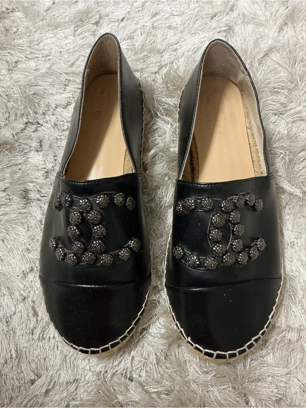Black Slip-On Espadrilles with Decorative Logo Accent sz38